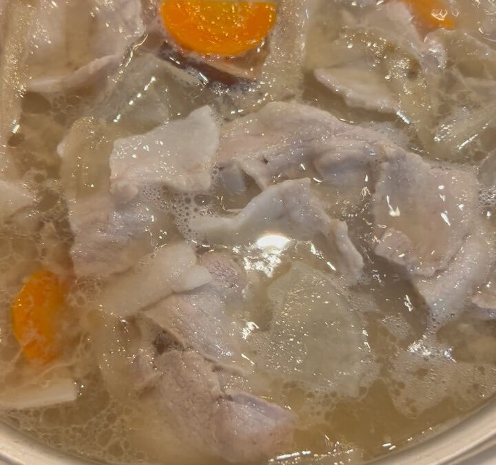 お通しが温かい物に変わります